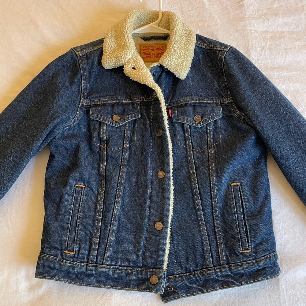 Levi’s sherpa denim jacket